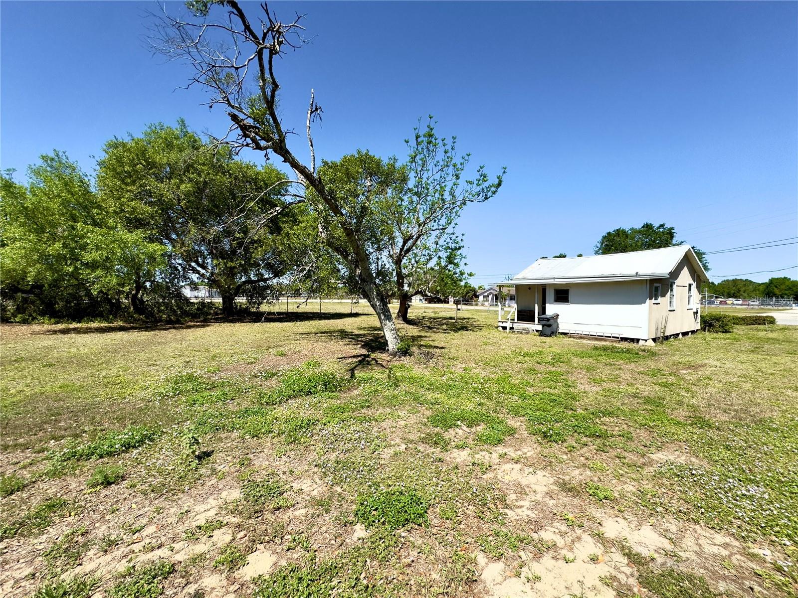 1204 HARDING AVE, LAKE WALES, FL, 33853