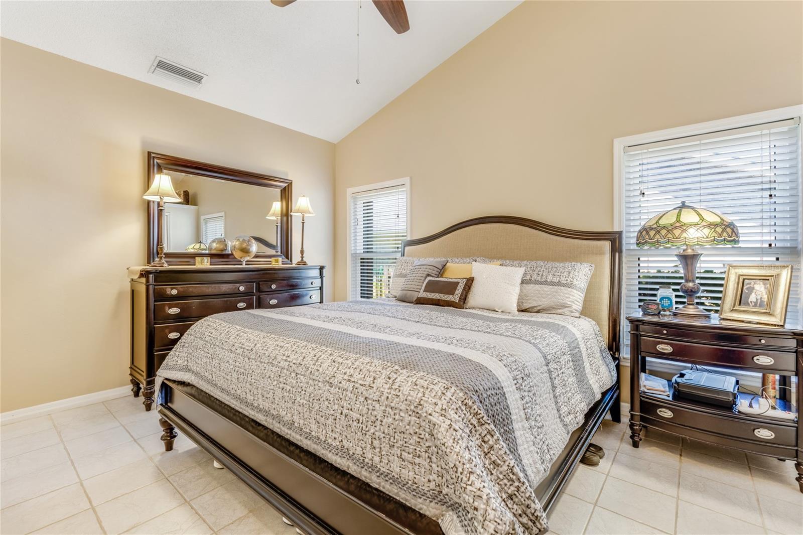 315 PINE BREEZE DR, EDGEWATER, FL, 32141