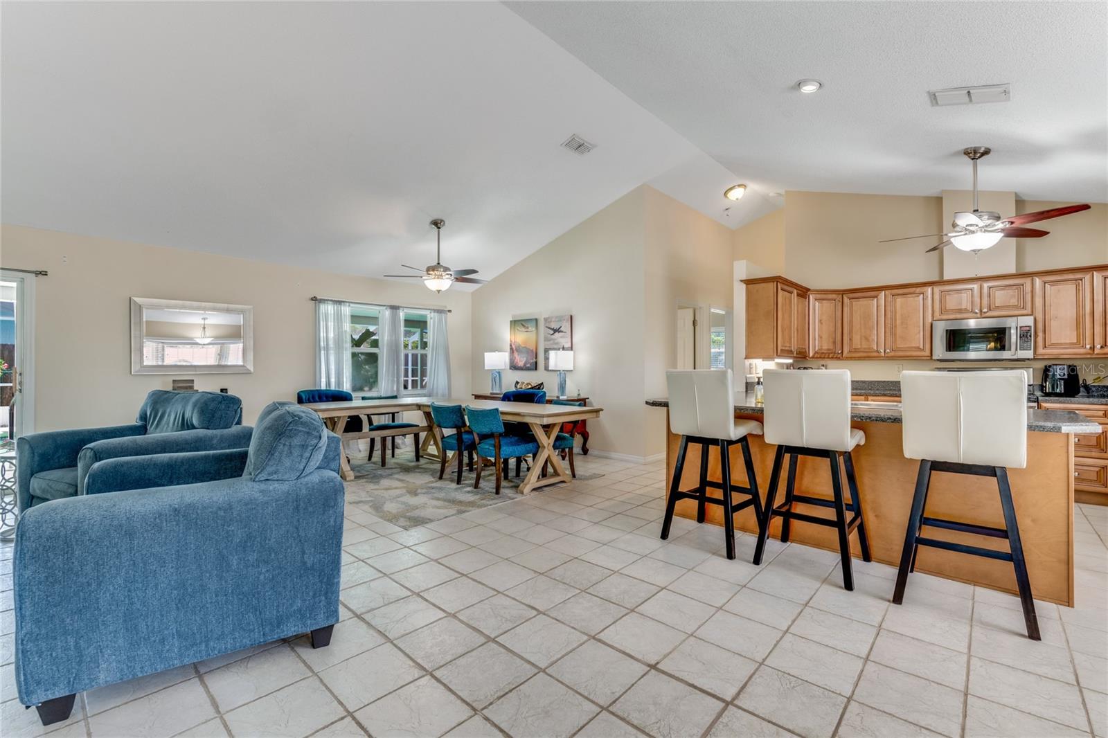 315 PINE BREEZE DR, EDGEWATER, FL, 32141
