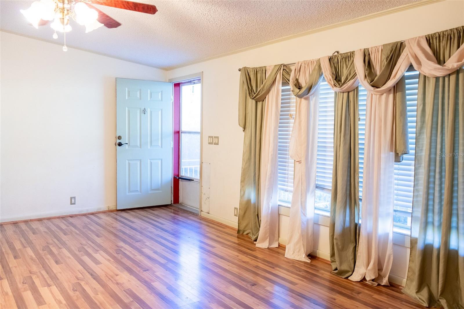 147 RILEY LAKE DR, HAWTHORNE, FL, 32640