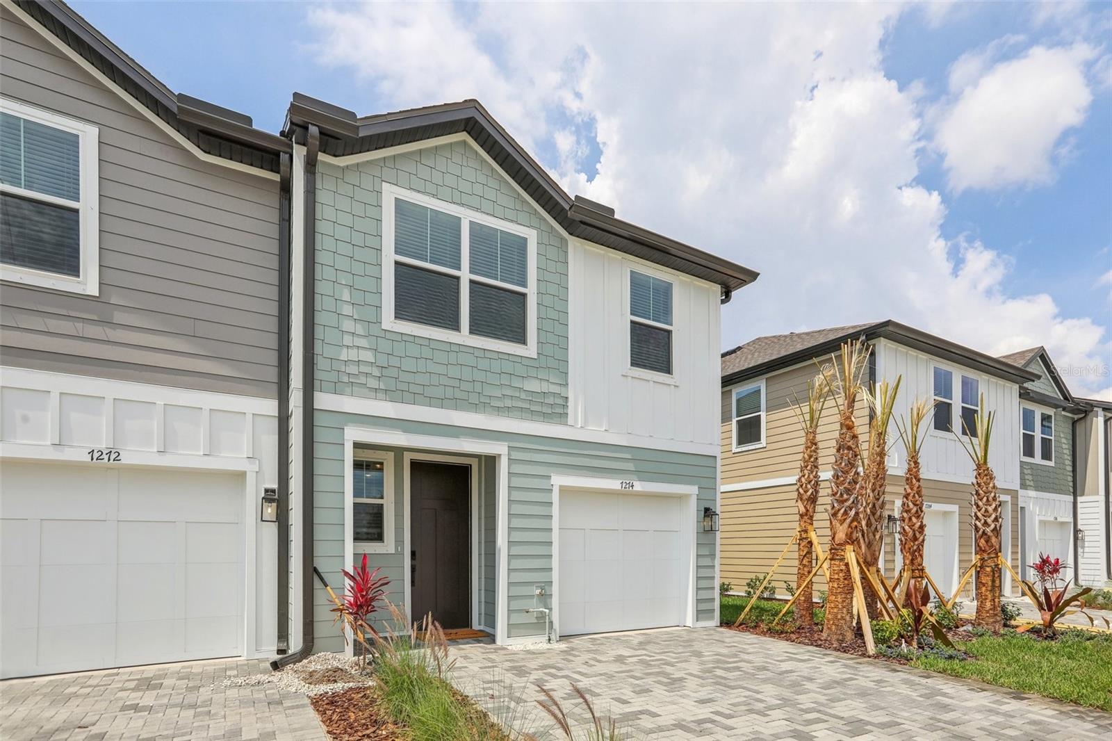 7274 DEER VALLEY CIR, TAMPA, FL, 33635
