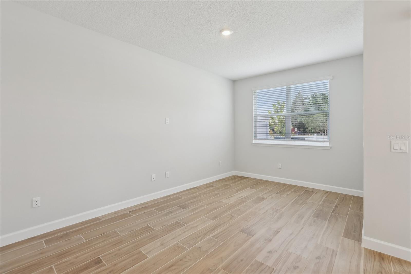 7274 DEER VALLEY CIR, TAMPA, FL, 33635