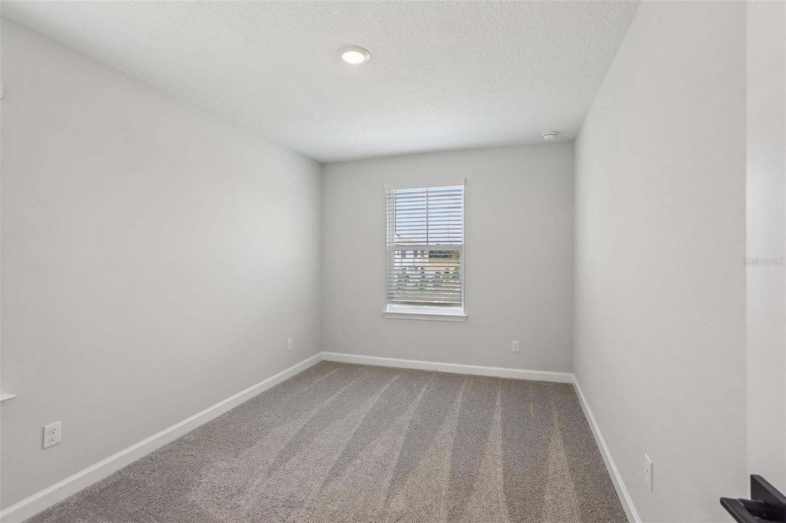 7274 DEER VALLEY CIR, TAMPA, FL, 33635