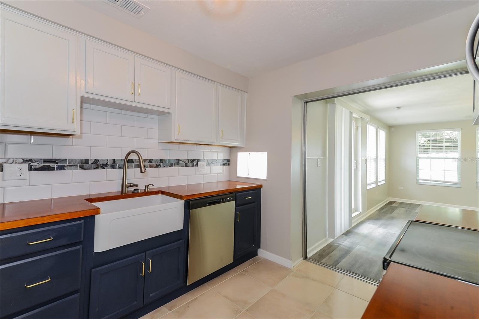 3020 PAFKO DR, SARASOTA, FL, 34232