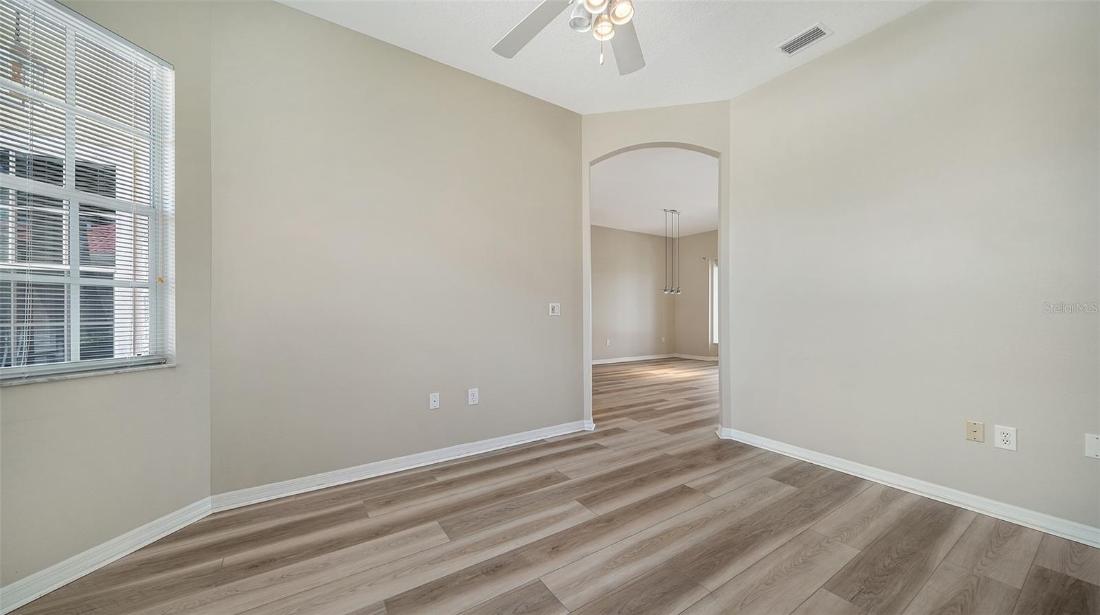 5939 SANDSTONE AVE, SARASOTA, FL, 34243