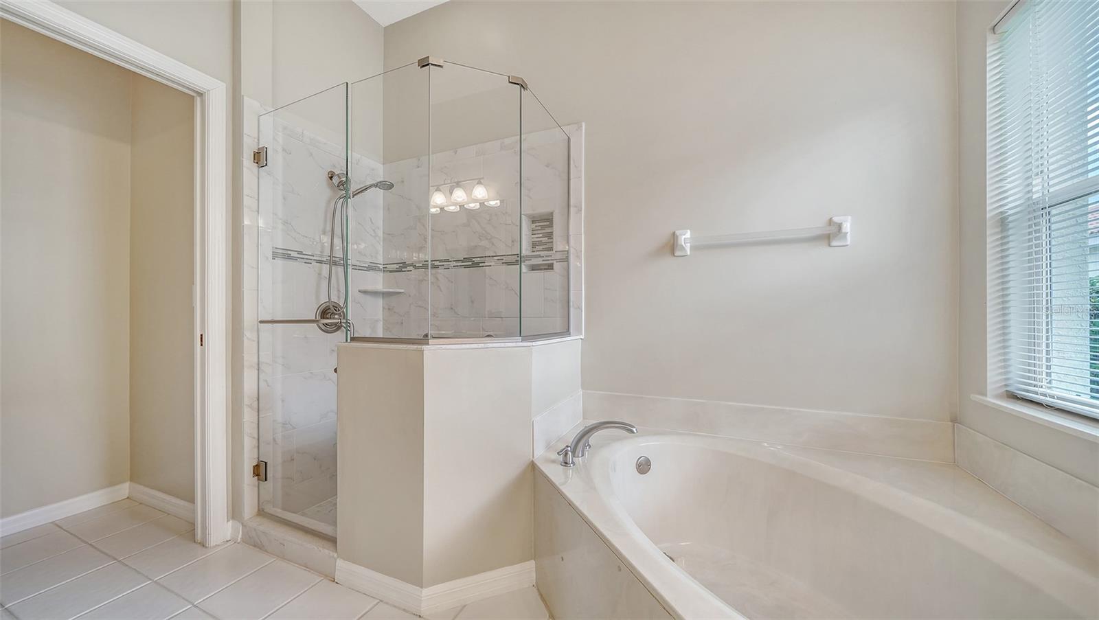 5939 SANDSTONE AVE, SARASOTA, FL, 34243