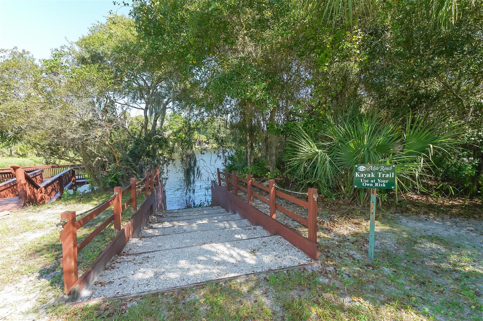5939 SANDSTONE AVE, SARASOTA, FL, 34243