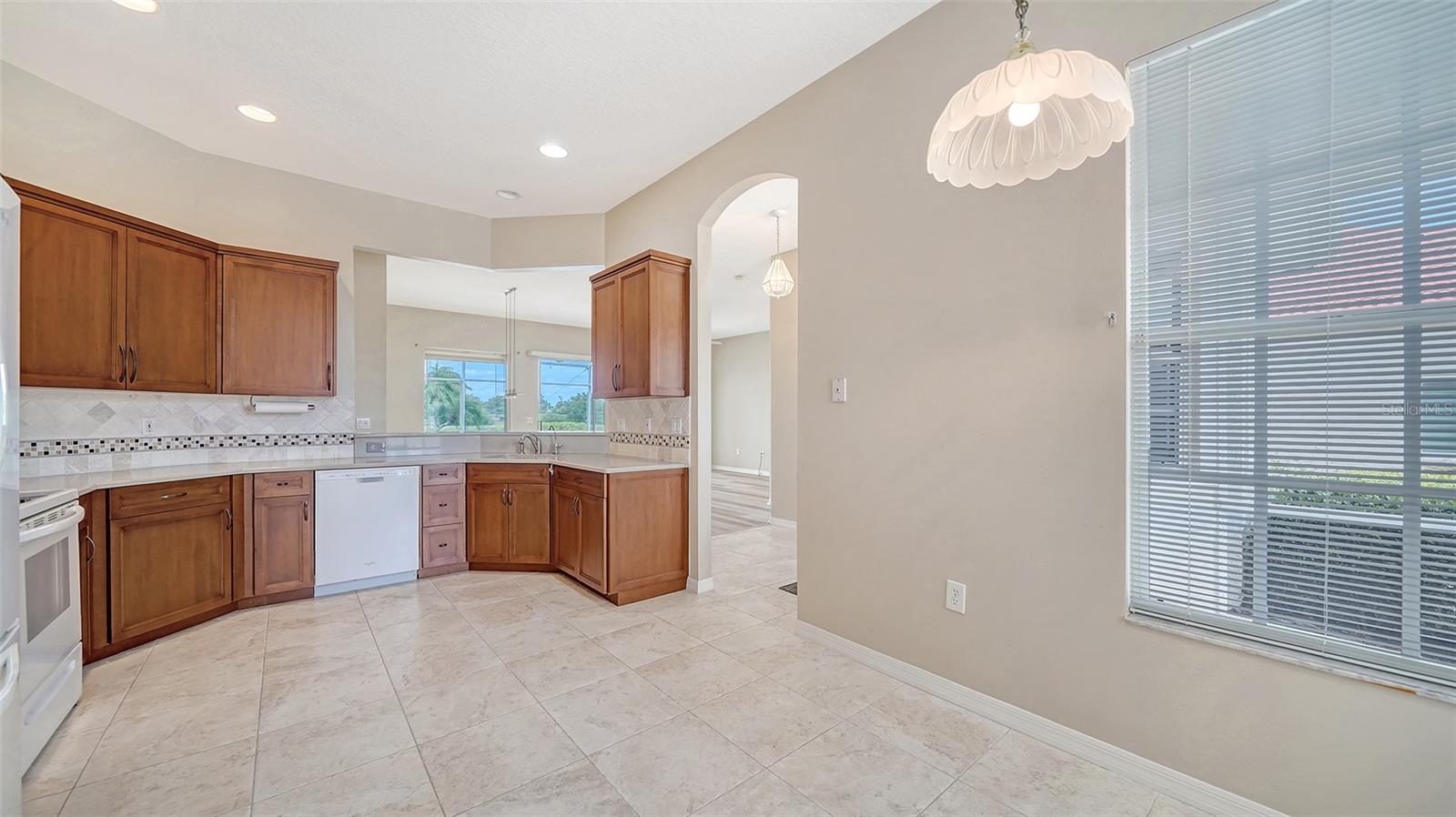 5939 SANDSTONE AVE, SARASOTA, FL, 34243