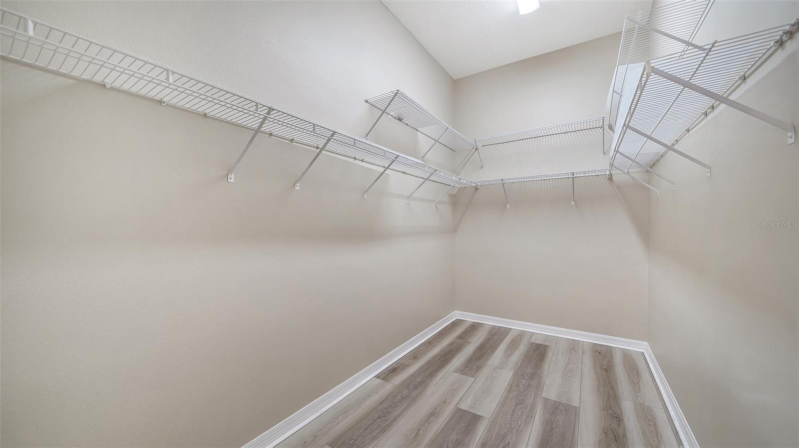 5939 SANDSTONE AVE, SARASOTA, FL, 34243