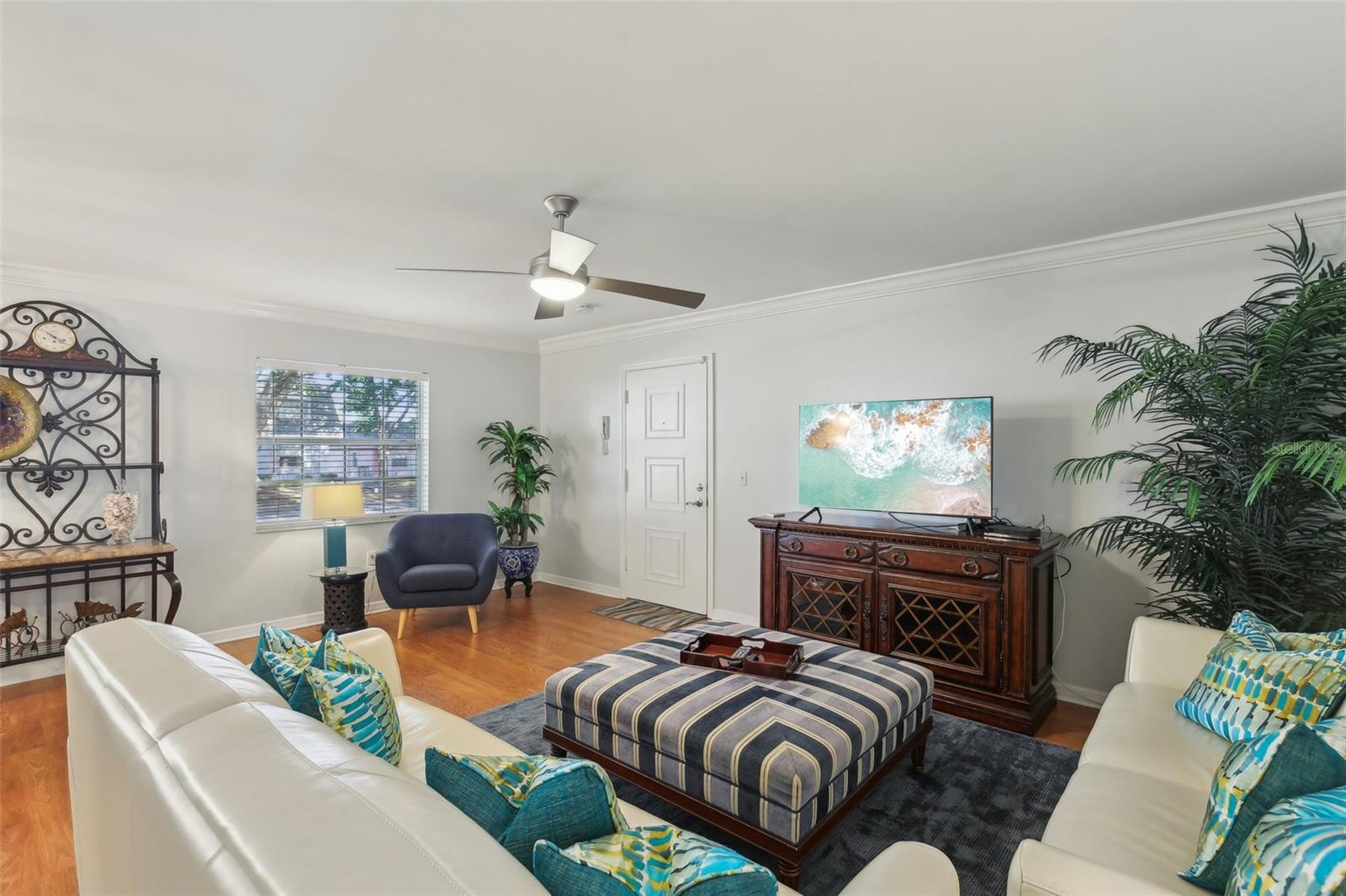 1705 BELLEAIR FOREST DR #B, BELLEAIR, FL, 33756