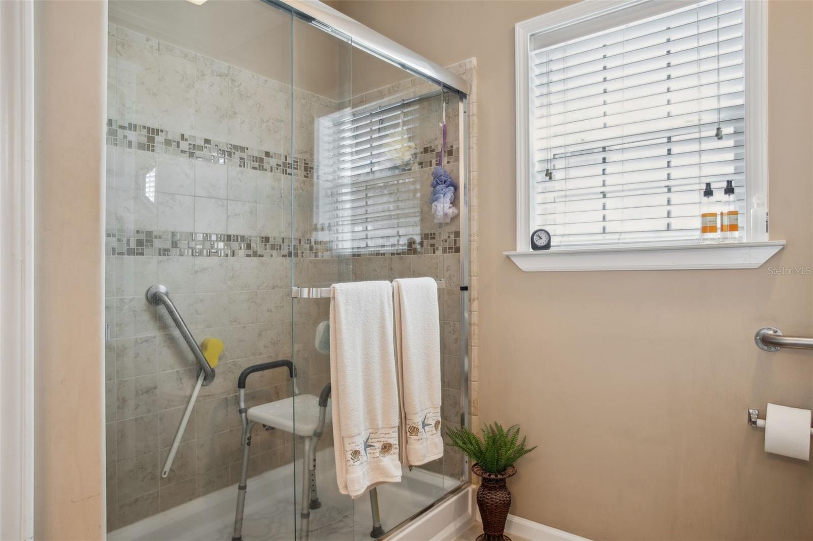 4851 W GANDY BLVD #B09L23, TAMPA, FL, 33611