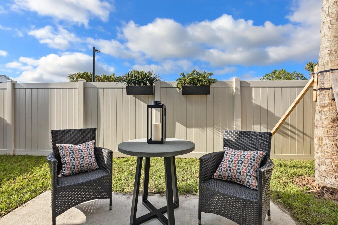 1110 EVERGREEN ISLES DR #Retreat, SUN CITY CENTER, FL, 33573