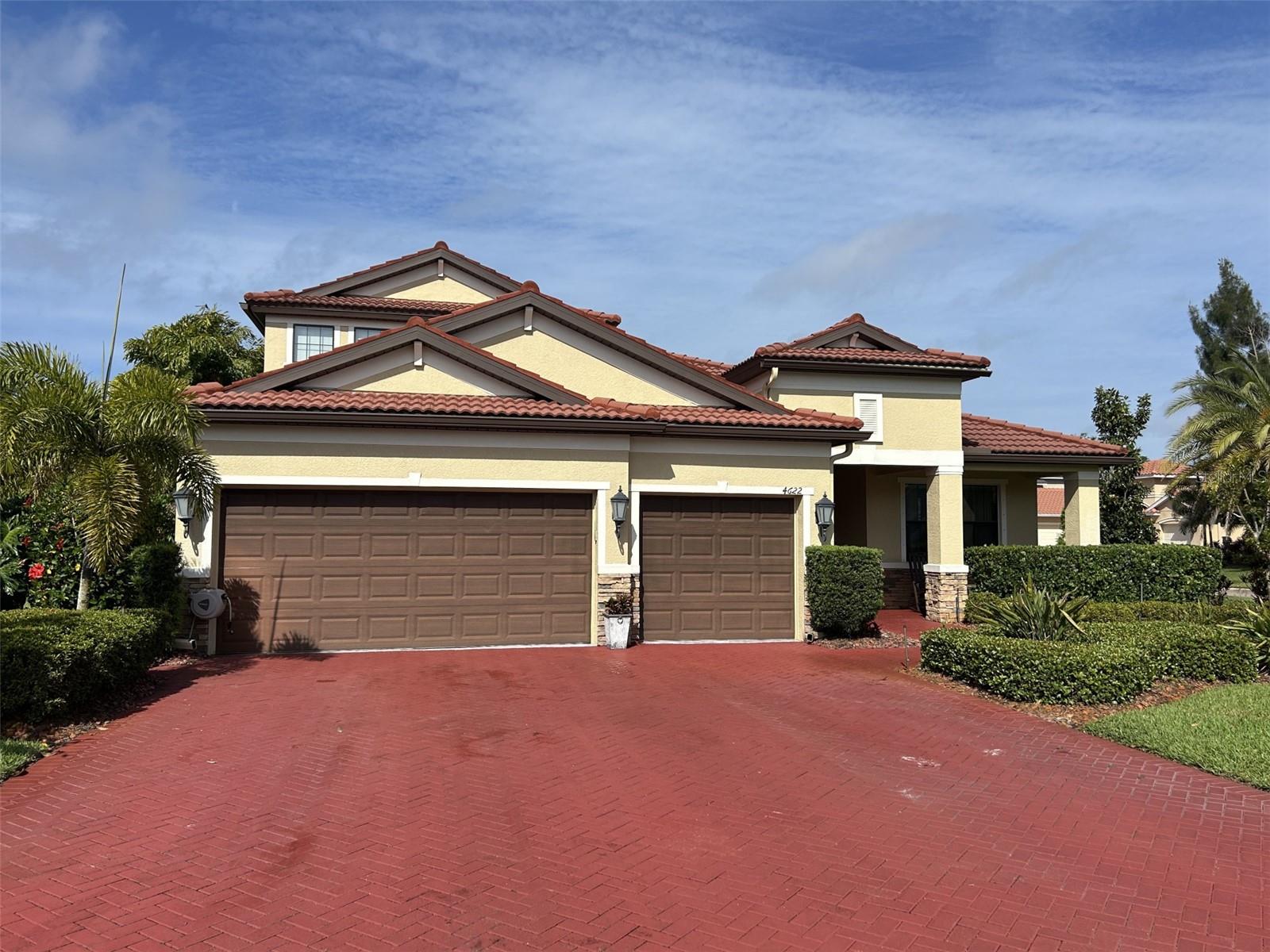 4622 GRAND LAKESIDE DR, PALM HARBOR, FL, 34684
