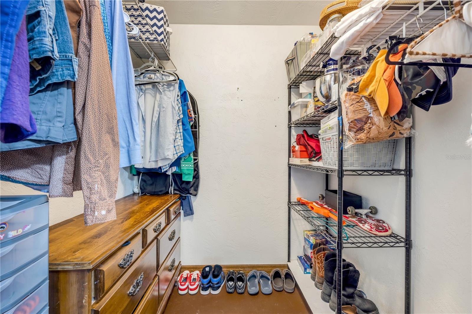 1663 HIDEAWAY LN, EDGEWATER, FL, 32132