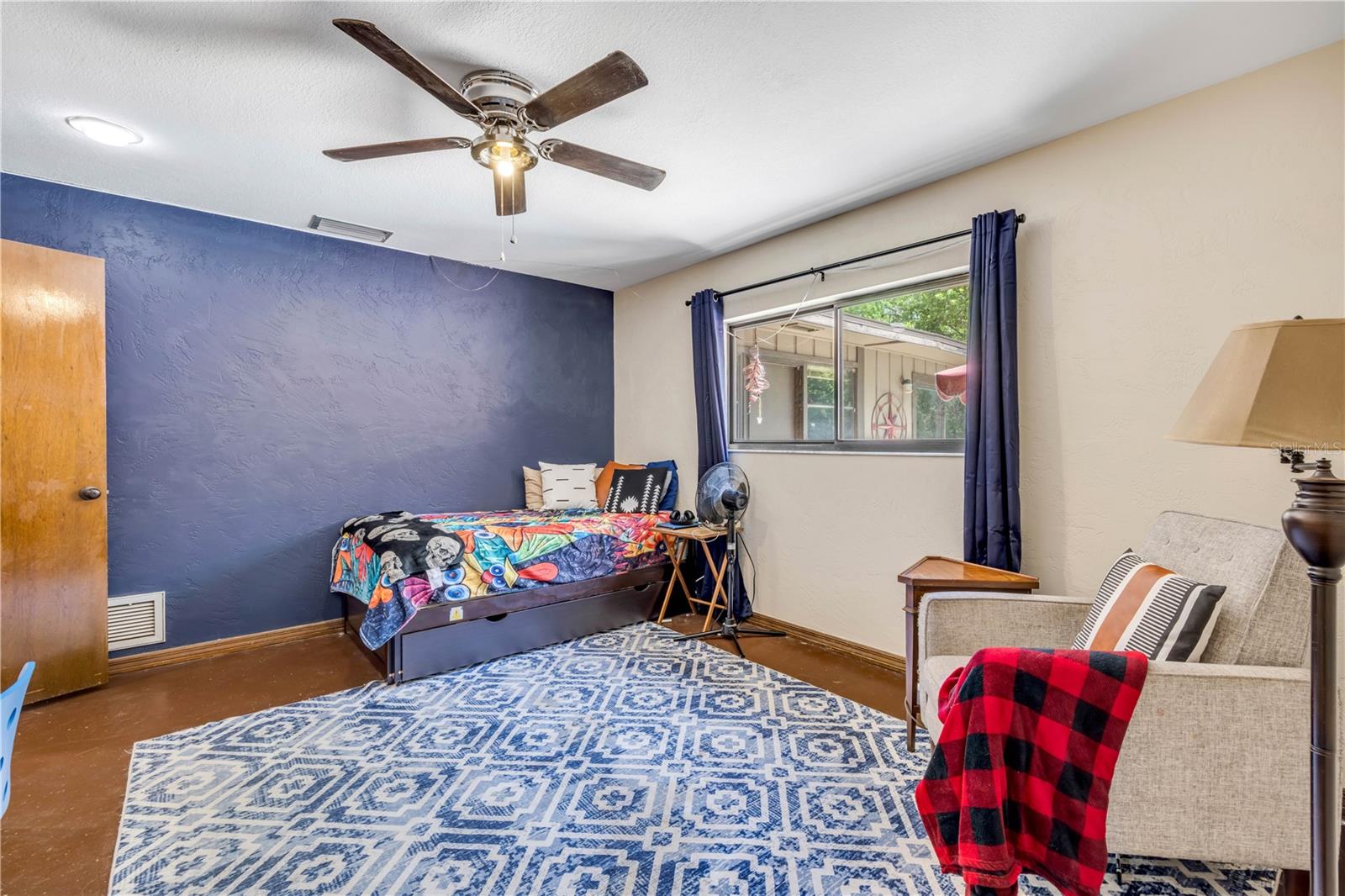 1663 HIDEAWAY LN, EDGEWATER, FL, 32132