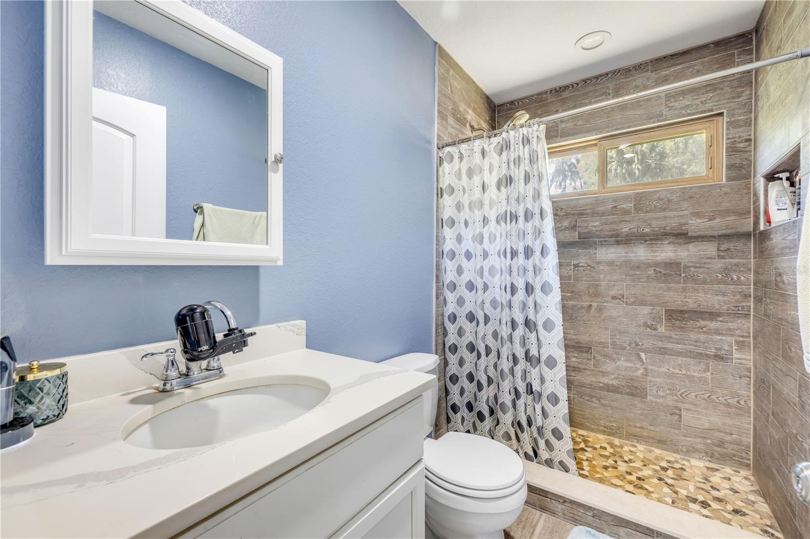 1663 HIDEAWAY LN, EDGEWATER, FL, 32132
