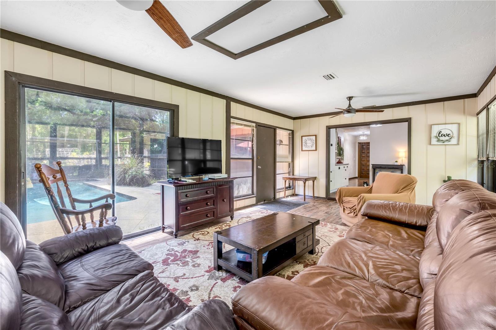 1663 HIDEAWAY LN, EDGEWATER, FL, 32132