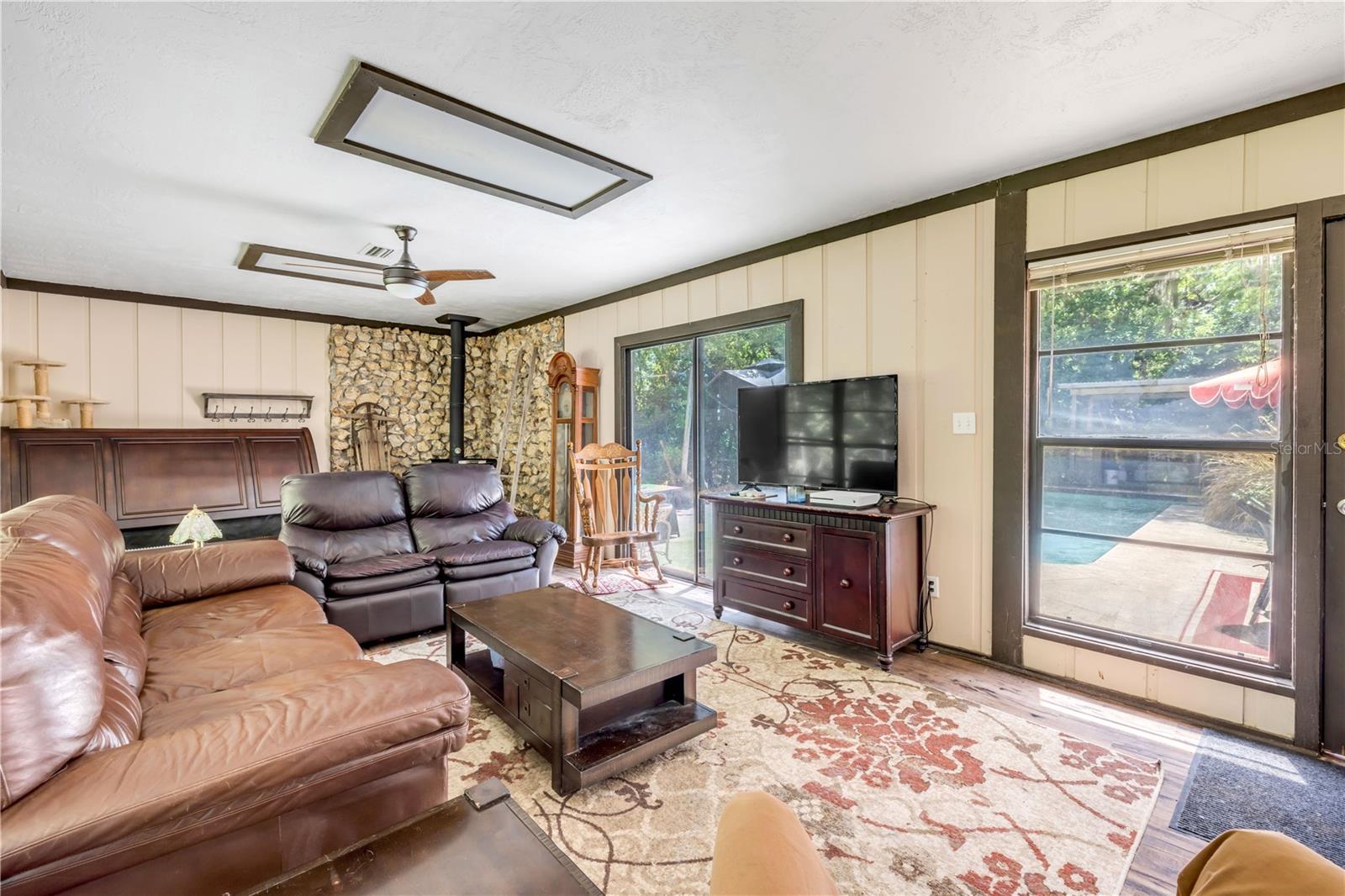 1663 HIDEAWAY LN, EDGEWATER, FL, 32132