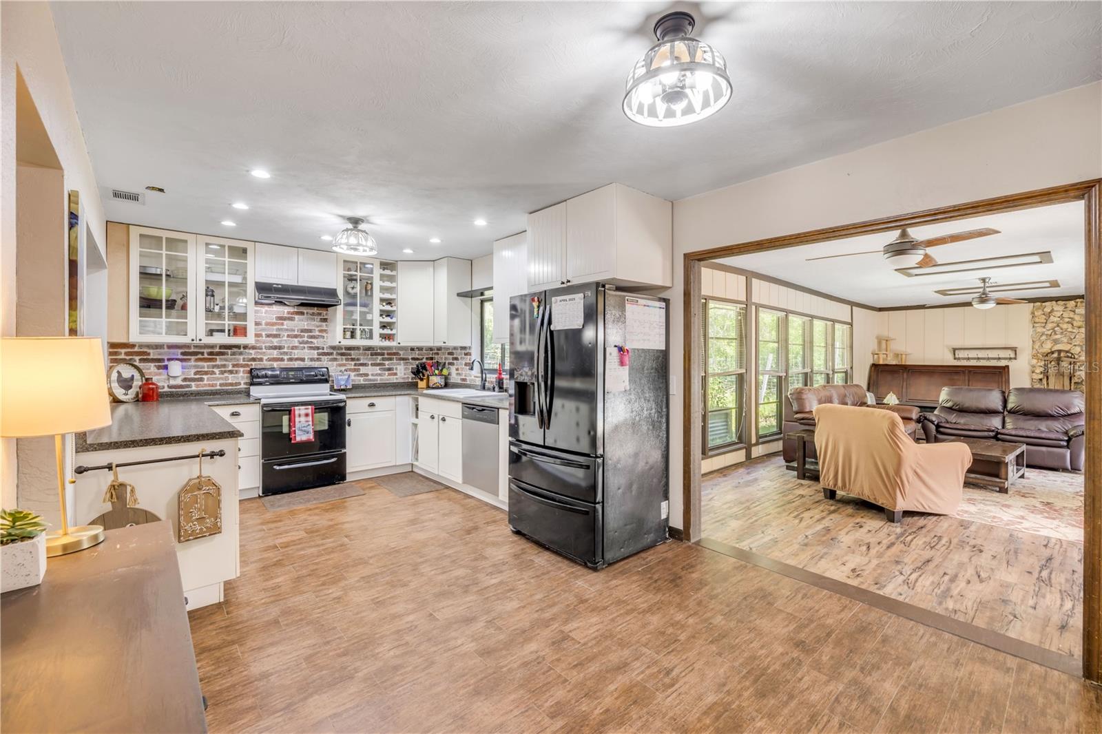 1663 HIDEAWAY LN, EDGEWATER, FL, 32132