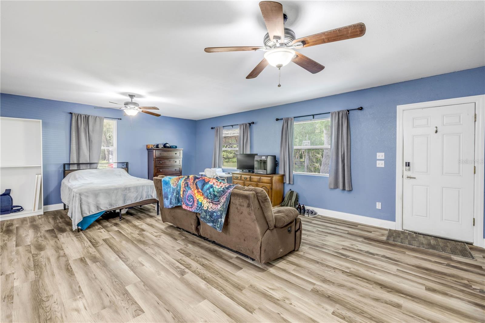 1663 HIDEAWAY LN, EDGEWATER, FL, 32132