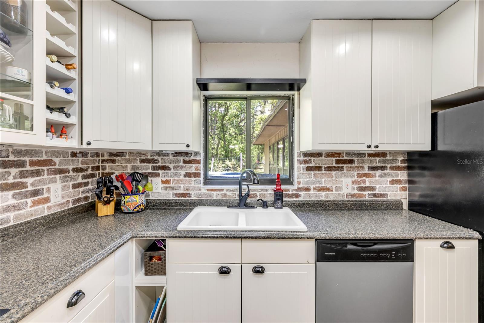 1663 HIDEAWAY LN, EDGEWATER, FL, 32132