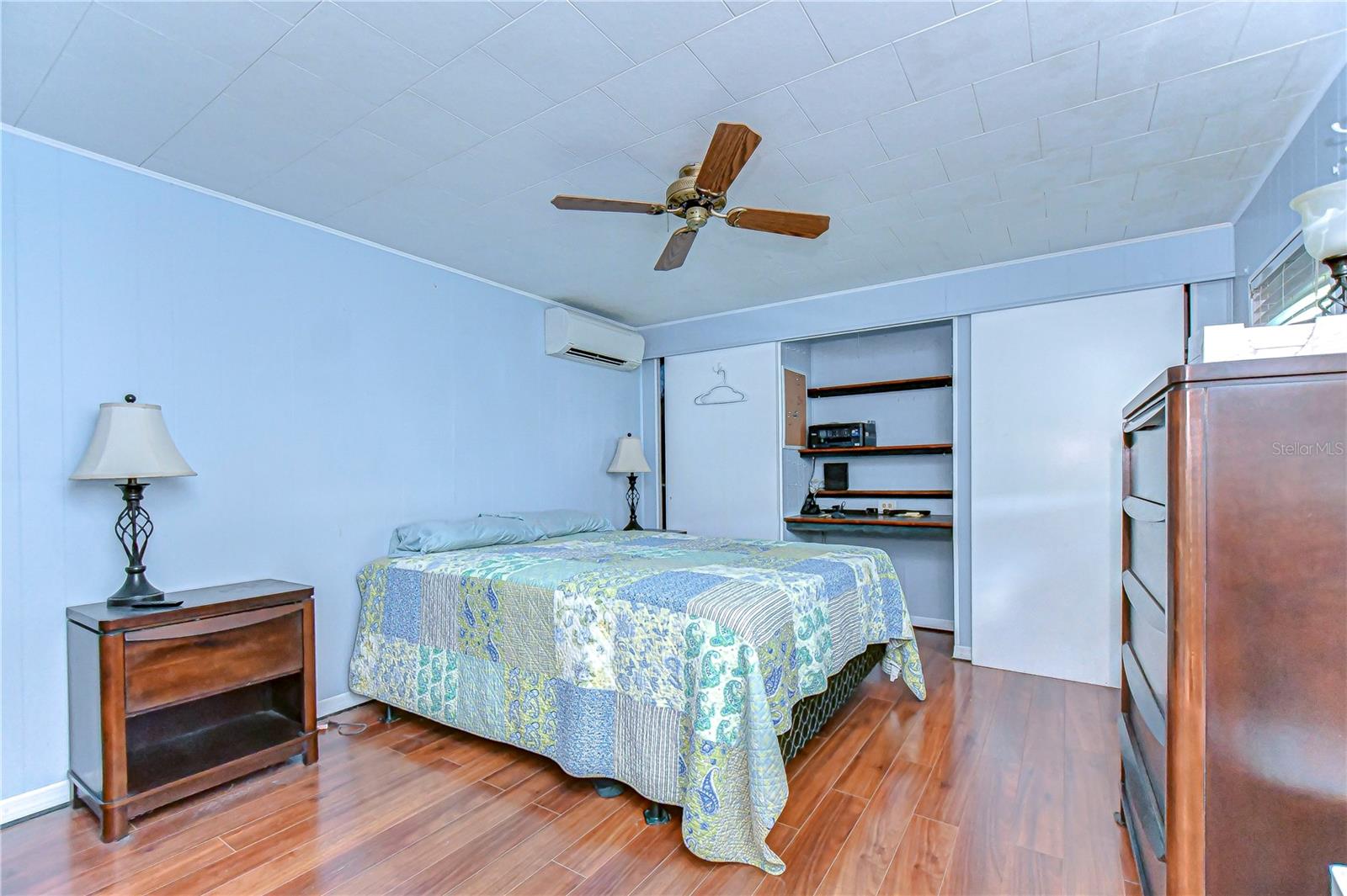 6044 ALPINE DR, ZEPHYRHILLS, FL, 33542
