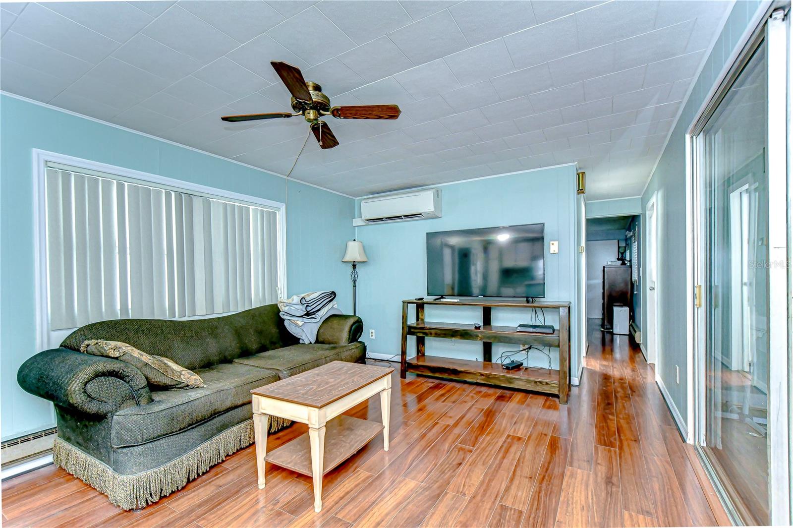 6044 ALPINE DR, ZEPHYRHILLS, FL, 33542