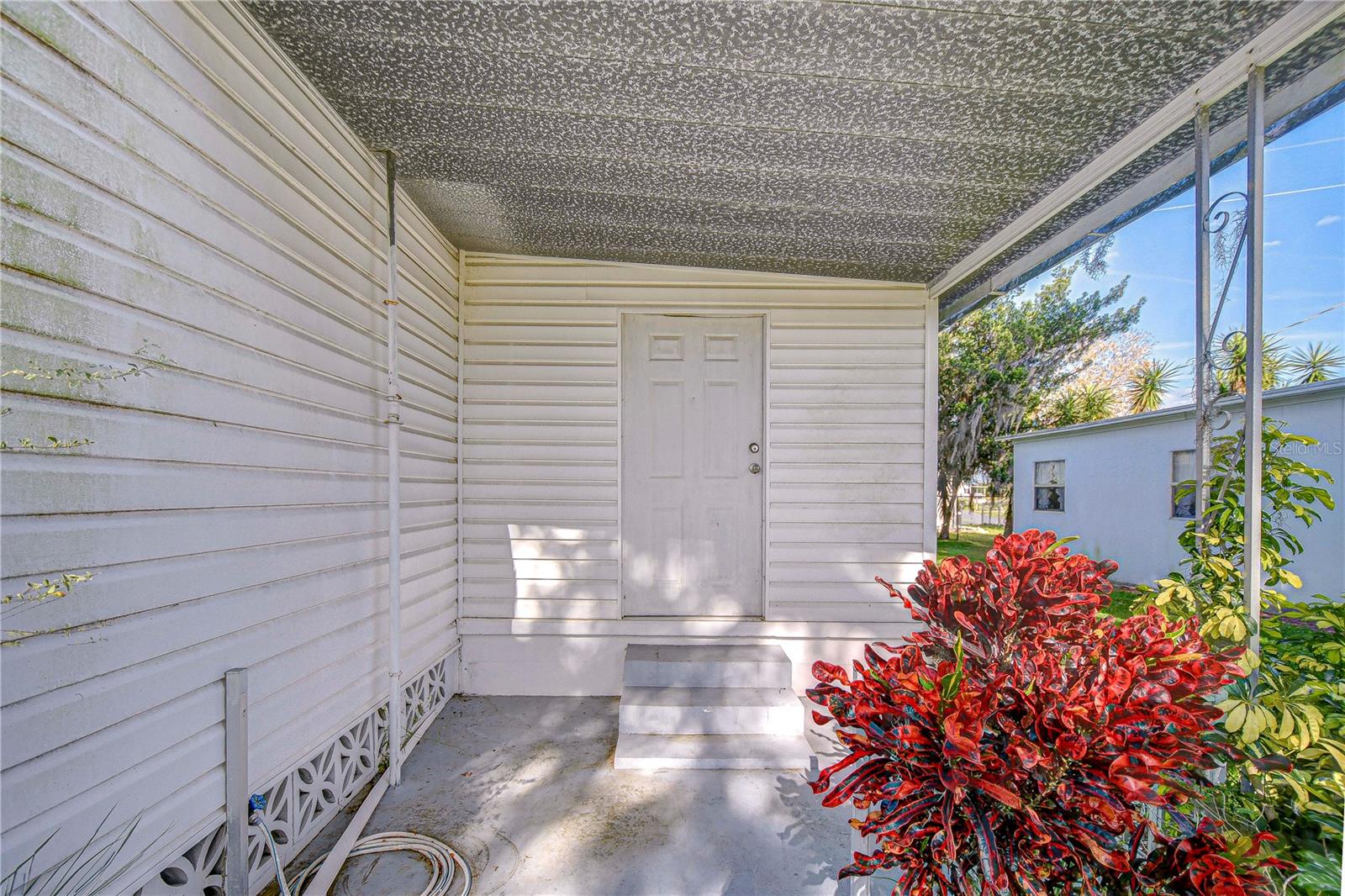 6044 ALPINE DR, ZEPHYRHILLS, FL, 33542