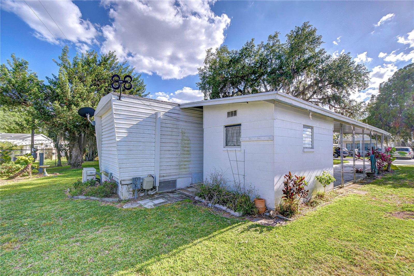 6044 ALPINE DR, ZEPHYRHILLS, FL, 33542