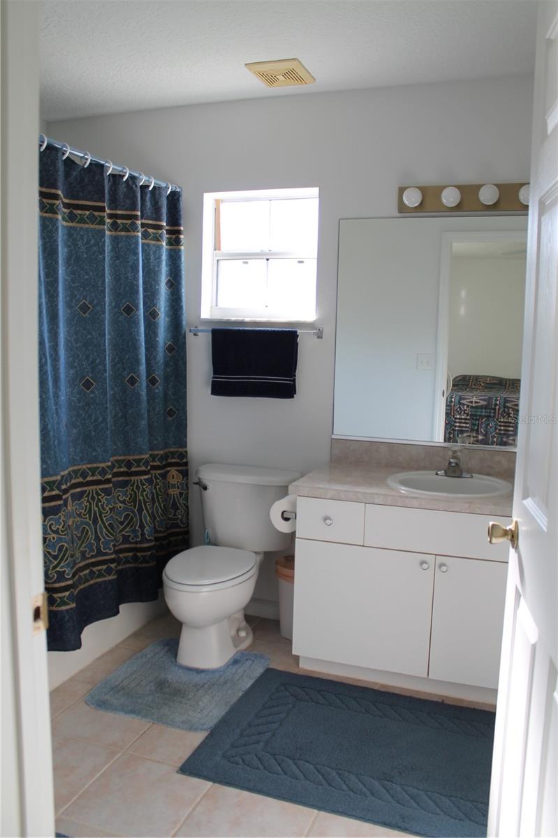 8 RICKENBACKER DR, PALM COAST, FL, 32164