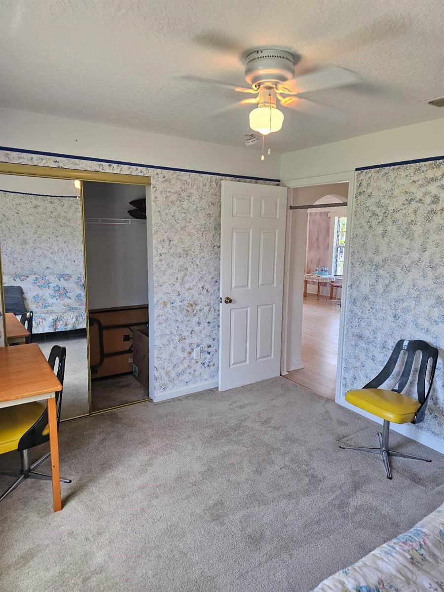 8 RICKENBACKER DR, PALM COAST, FL, 32164