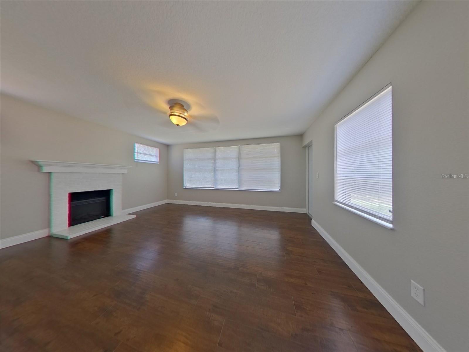 2759 NAVEL DR, CLEARWATER, FL, 33759