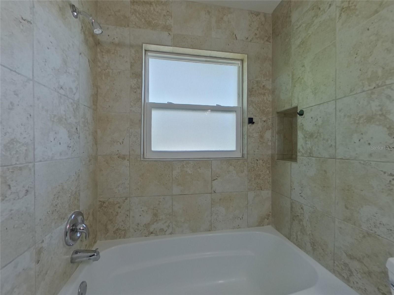 1866 LAKEVIEW RD, CLEARWATER, FL, 33764