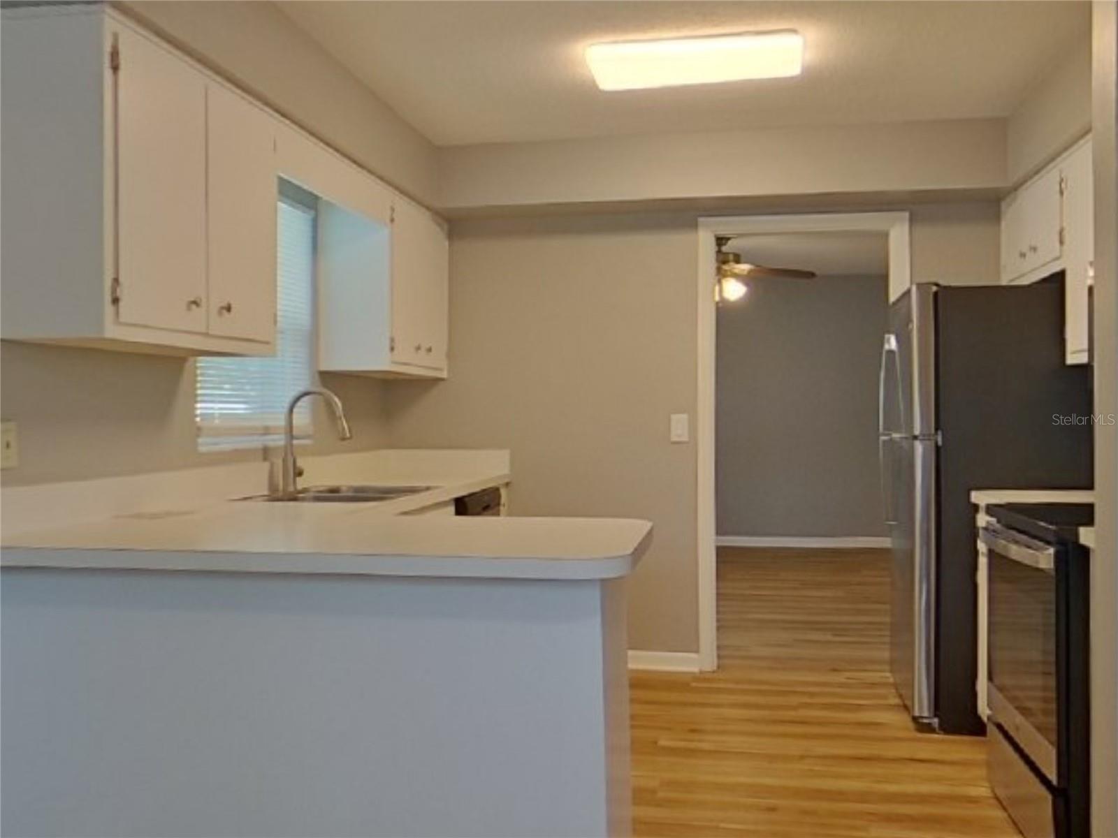 1866 LAKEVIEW RD, CLEARWATER, FL, 33764