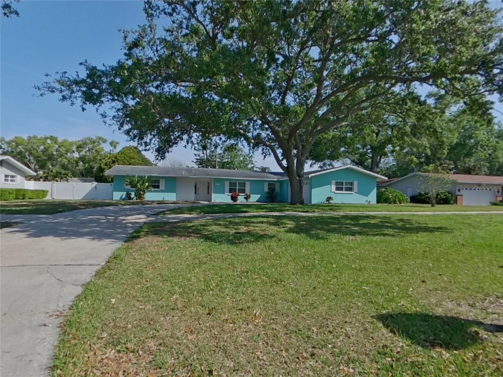 1866 LAKEVIEW RD, CLEARWATER, FL, 33764