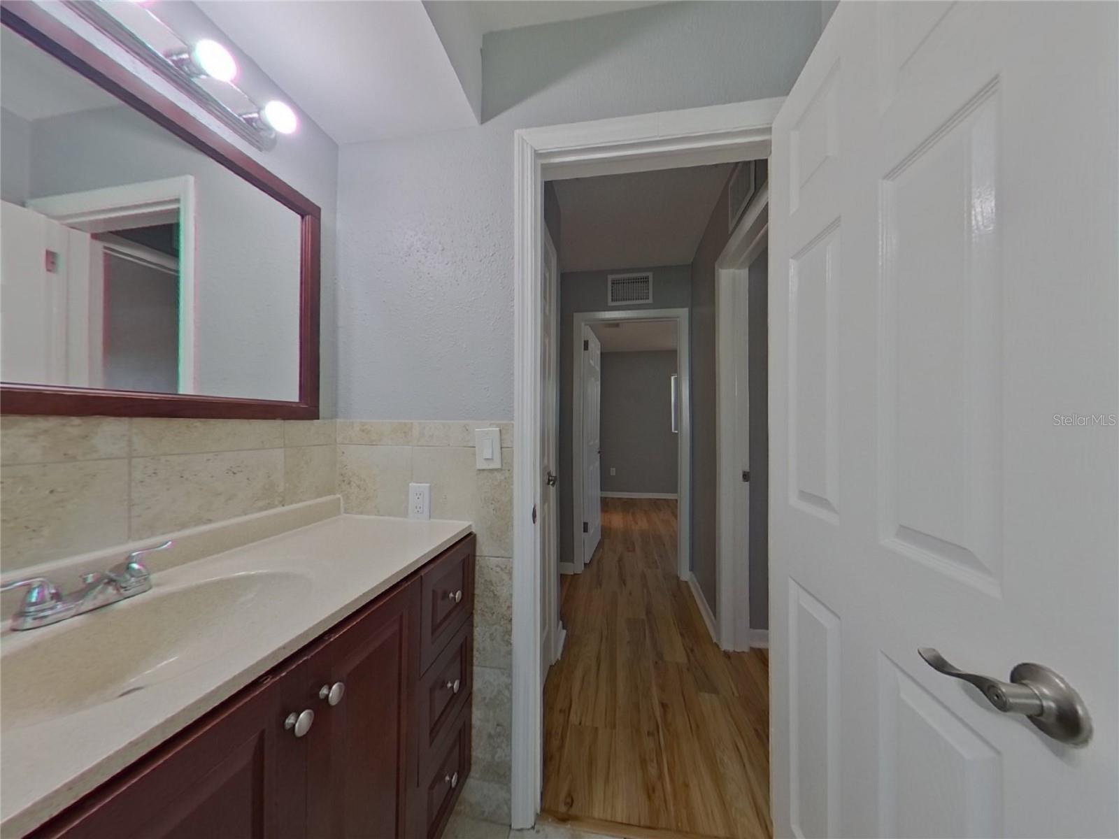 1866 LAKEVIEW RD, CLEARWATER, FL, 33764