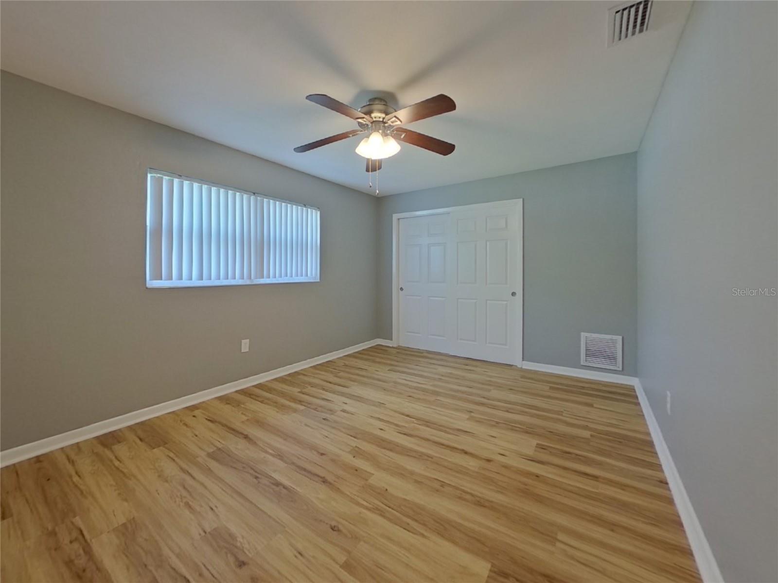 1866 LAKEVIEW RD, CLEARWATER, FL, 33764