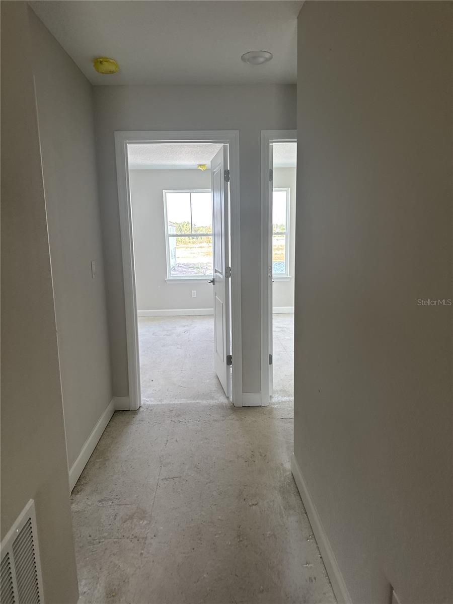 7284 DEER VALLEY CIR, TAMPA, FL, 33635