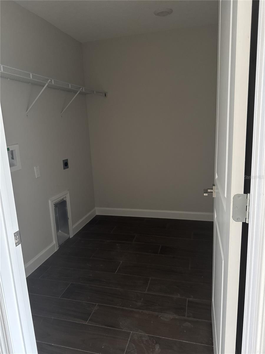 7284 DEER VALLEY CIR, TAMPA, FL, 33635