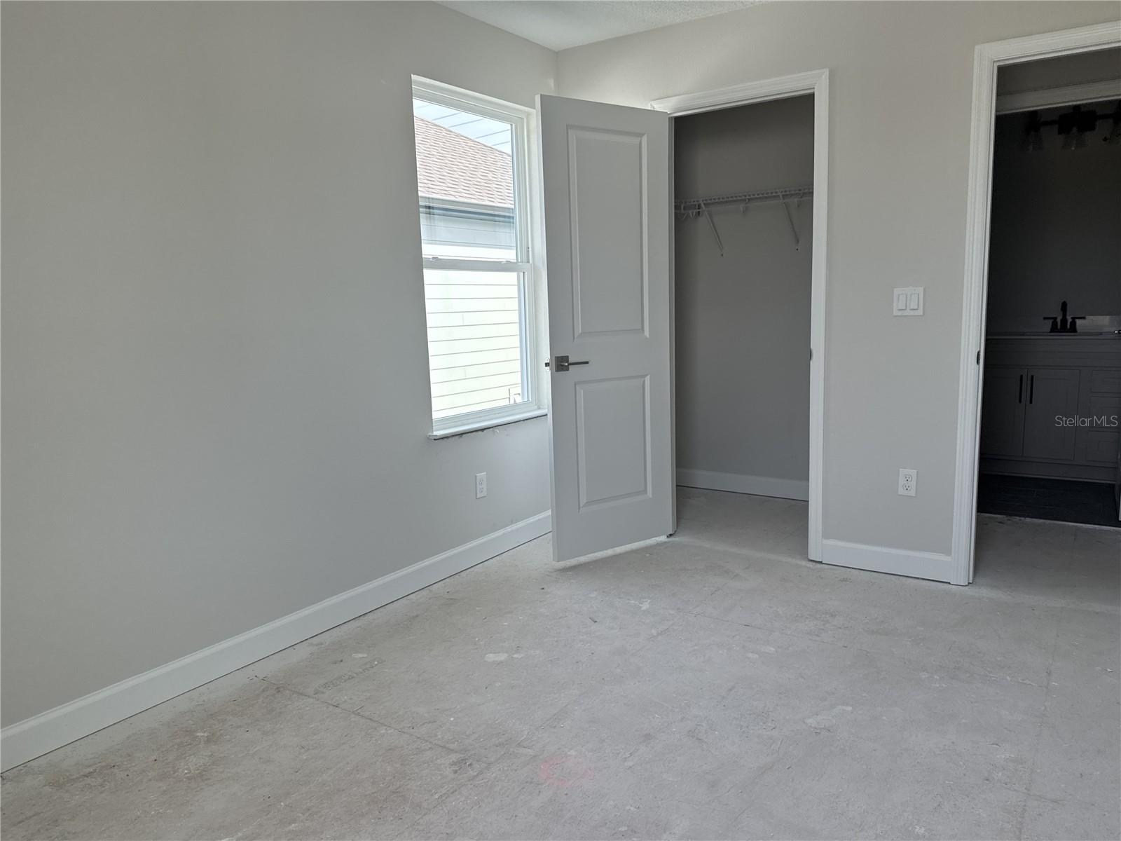 7284 DEER VALLEY CIR, TAMPA, FL, 33635