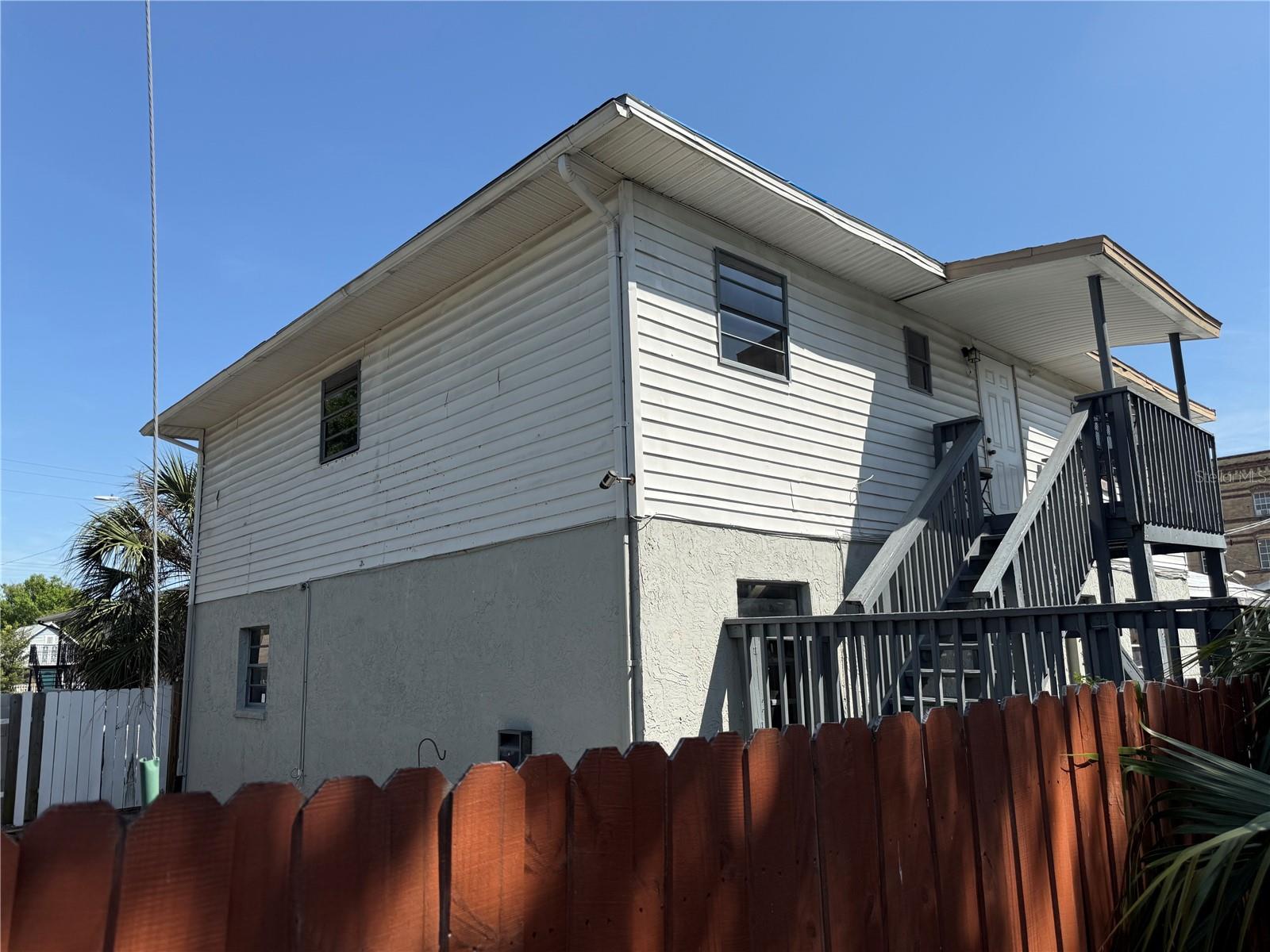 2513 W SPRUCE ST, TAMPA, FL, 33607