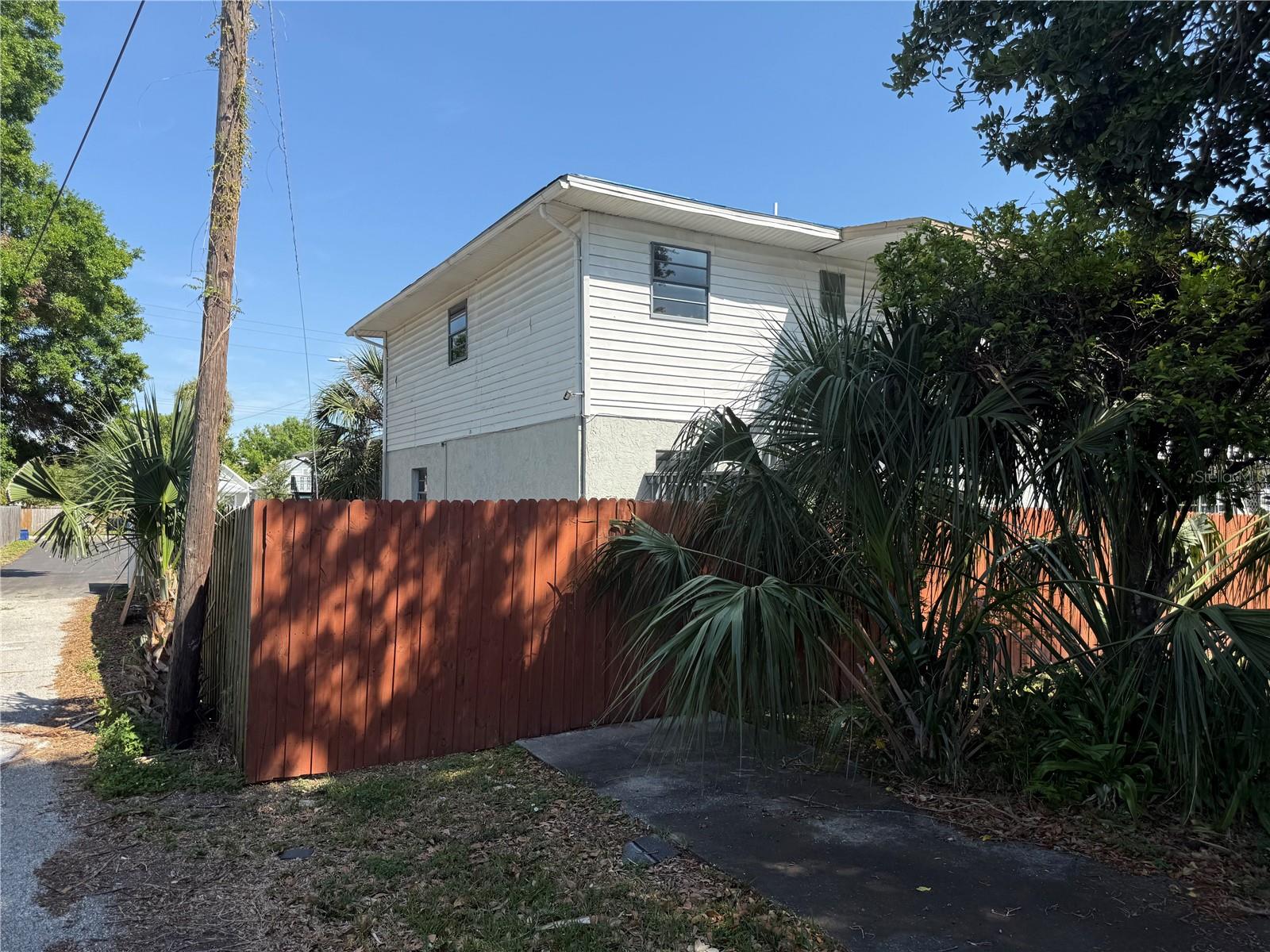 2513 W SPRUCE ST, TAMPA, FL, 33607