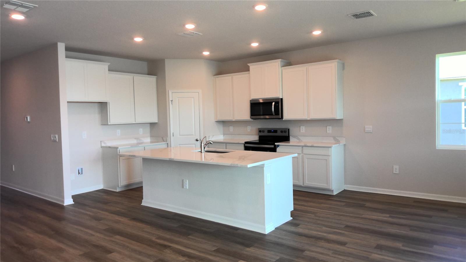 17041 JAMES TRL, PARRISH, FL, 34219
