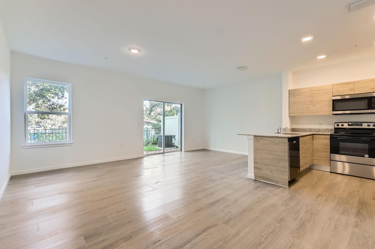 1209 SOUTHSTATION PL #305, ORLANDO, FL, 32809
