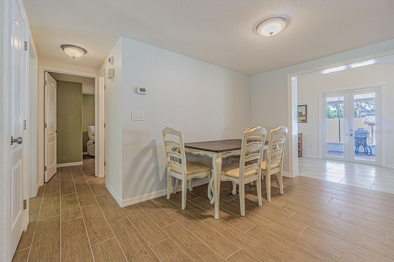 407 8TH ST SW, RUSKIN, FL, 33570