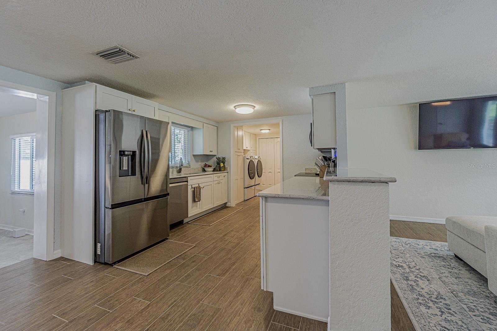407 8TH ST SW, RUSKIN, FL, 33570