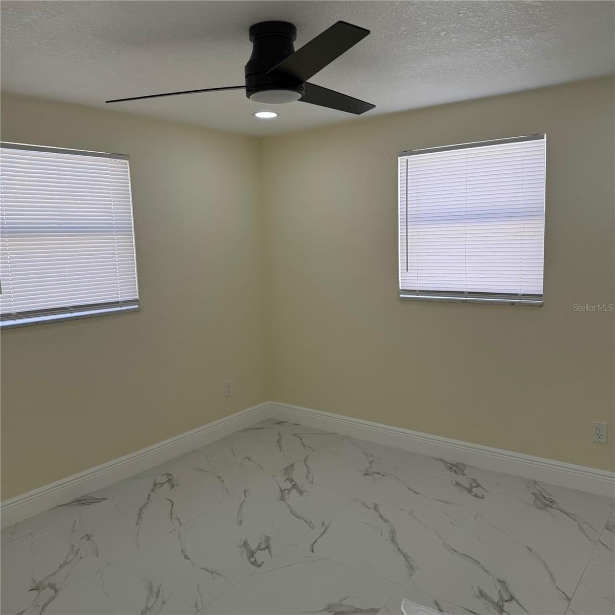 3301 CLYDESDALE DR, HOLIDAY, FL, 34691