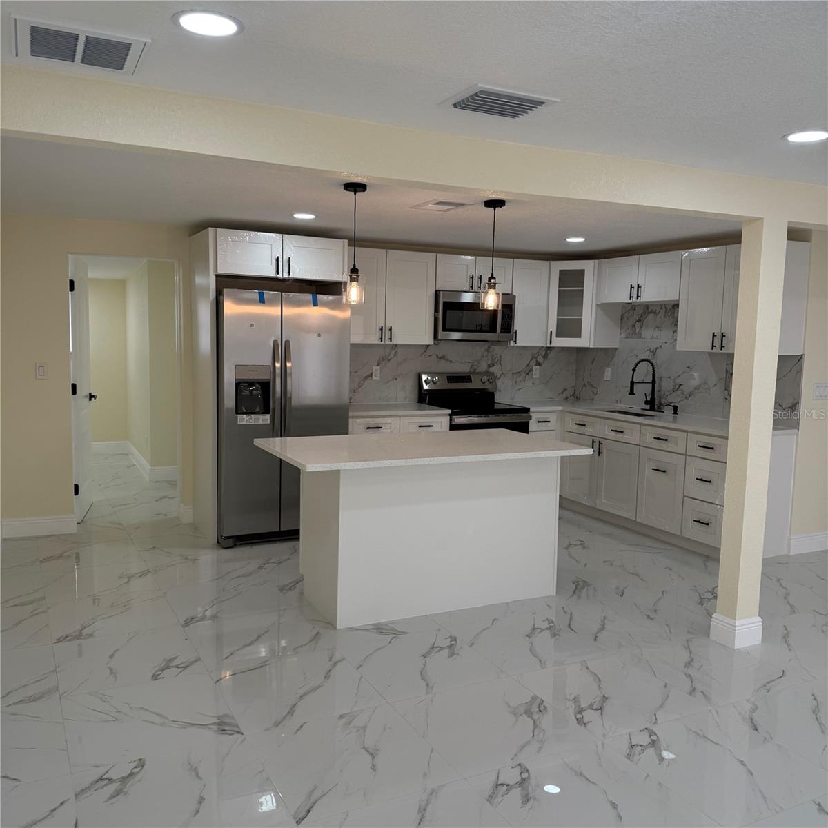 3301 CLYDESDALE DR, HOLIDAY, FL, 34691