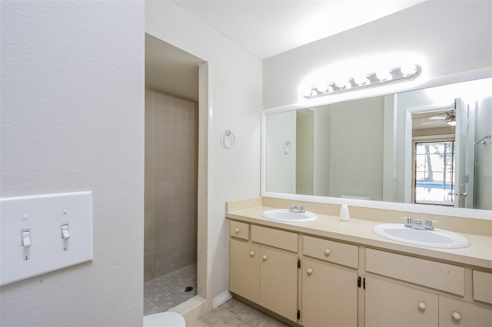 4308 MEADOWLAND CIR, SARASOTA, FL, 34233