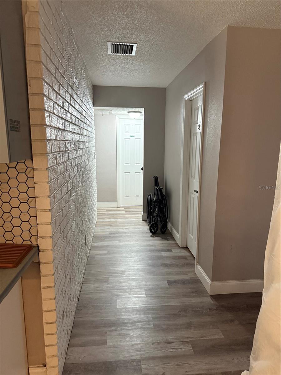 3311 W DOUGLAS ST, TAMPA, FL, 33607
